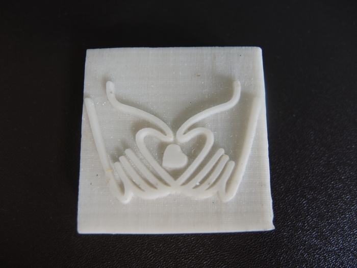 100-33樹脂皂章-愛心双手*1--無現貨開放預購